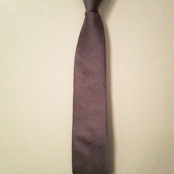 Calvin Klein, Boy's Zip-Up NeckTie - Picture 6 of 10